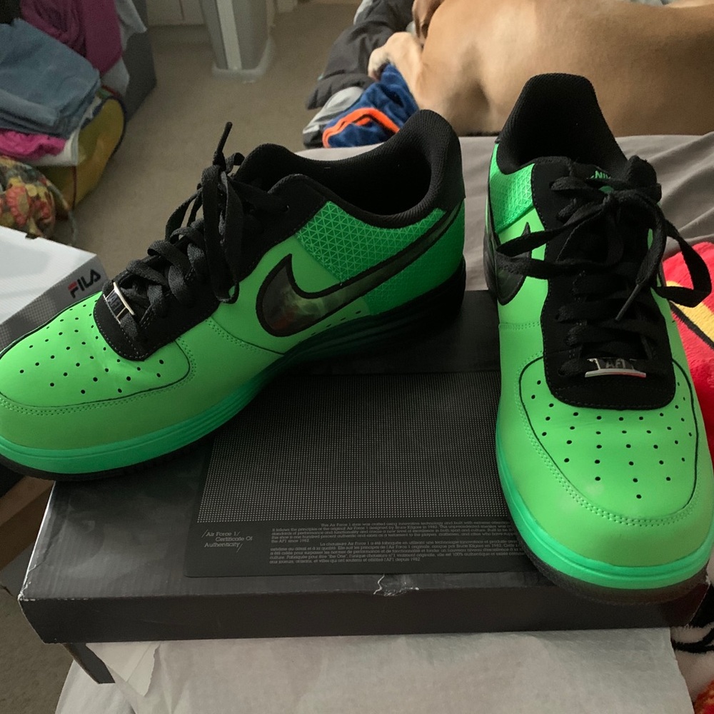 Men’s Nike Air Lunar Force 1 sneakers